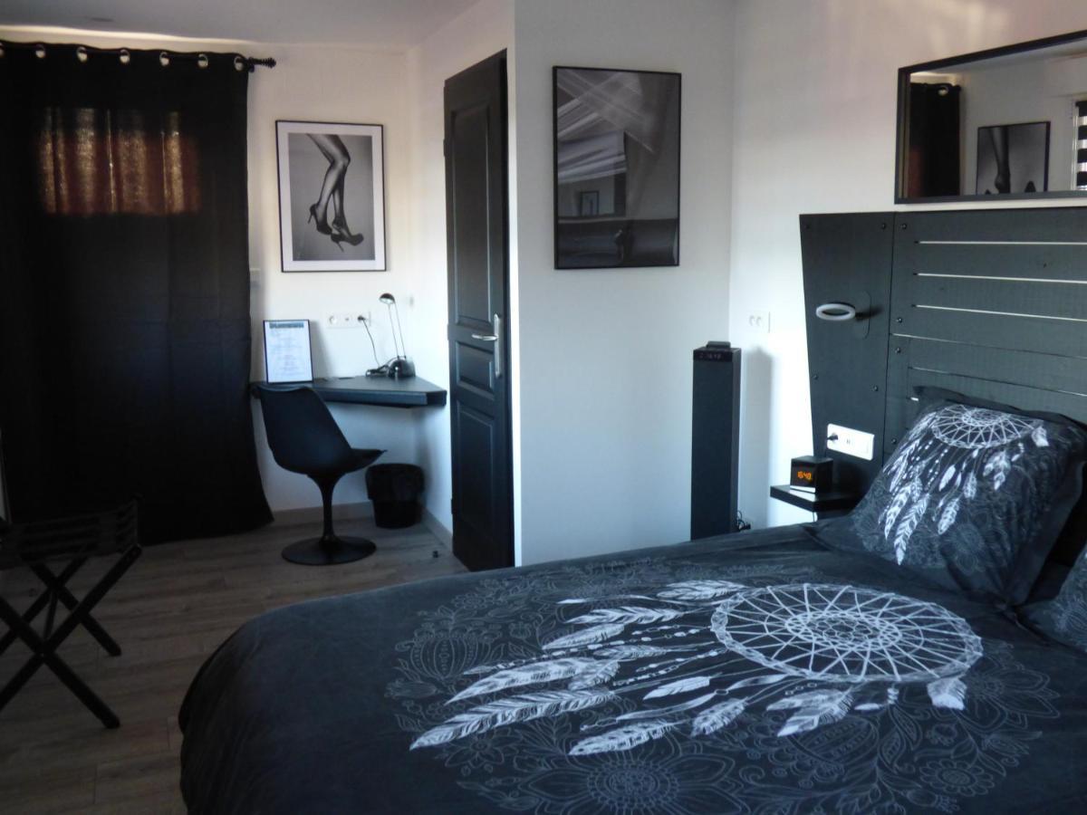 La Colline Aux Yeux Doubs Bed & Breakfast Baume-les-Dames Exterior photo