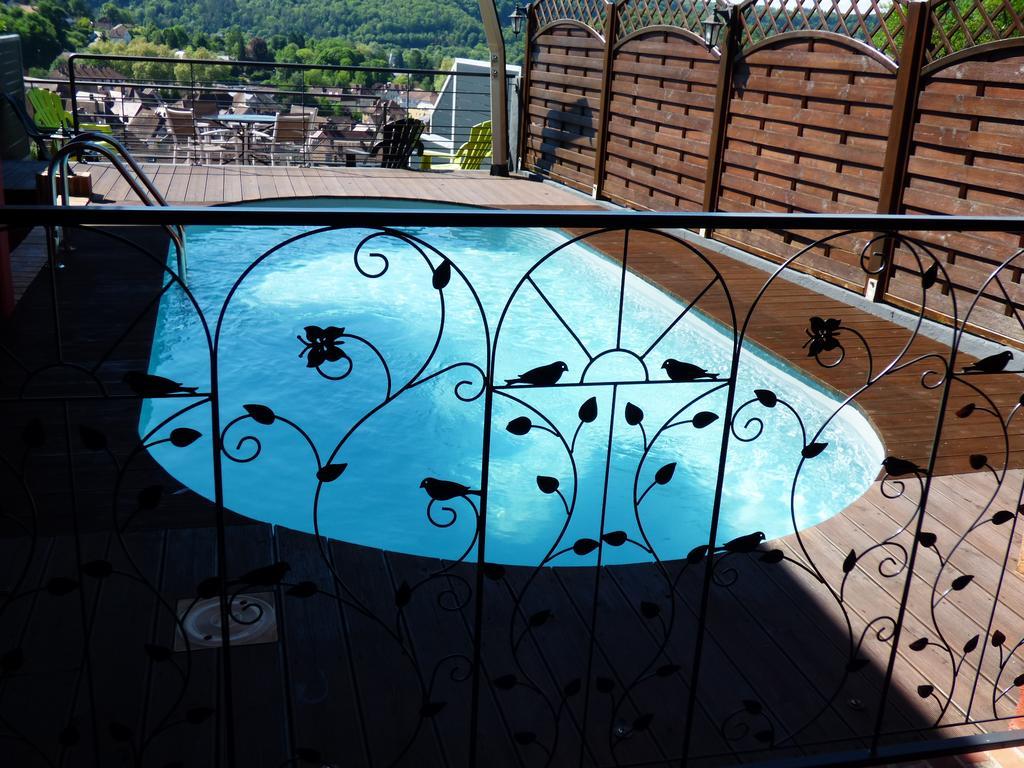 La Colline Aux Yeux Doubs Bed & Breakfast Baume-les-Dames Exterior photo